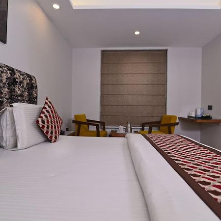 Hotel Nityaa Suites New Delhi Luaran gambar