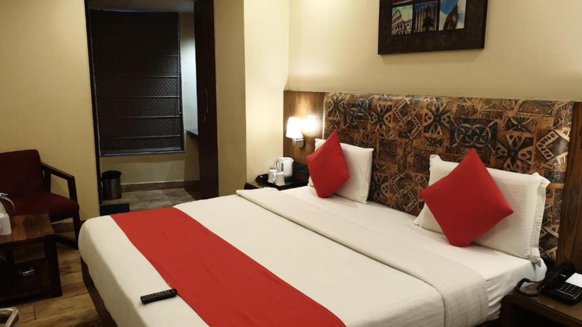Hotel Nityaa Suites New Delhi Luaran gambar