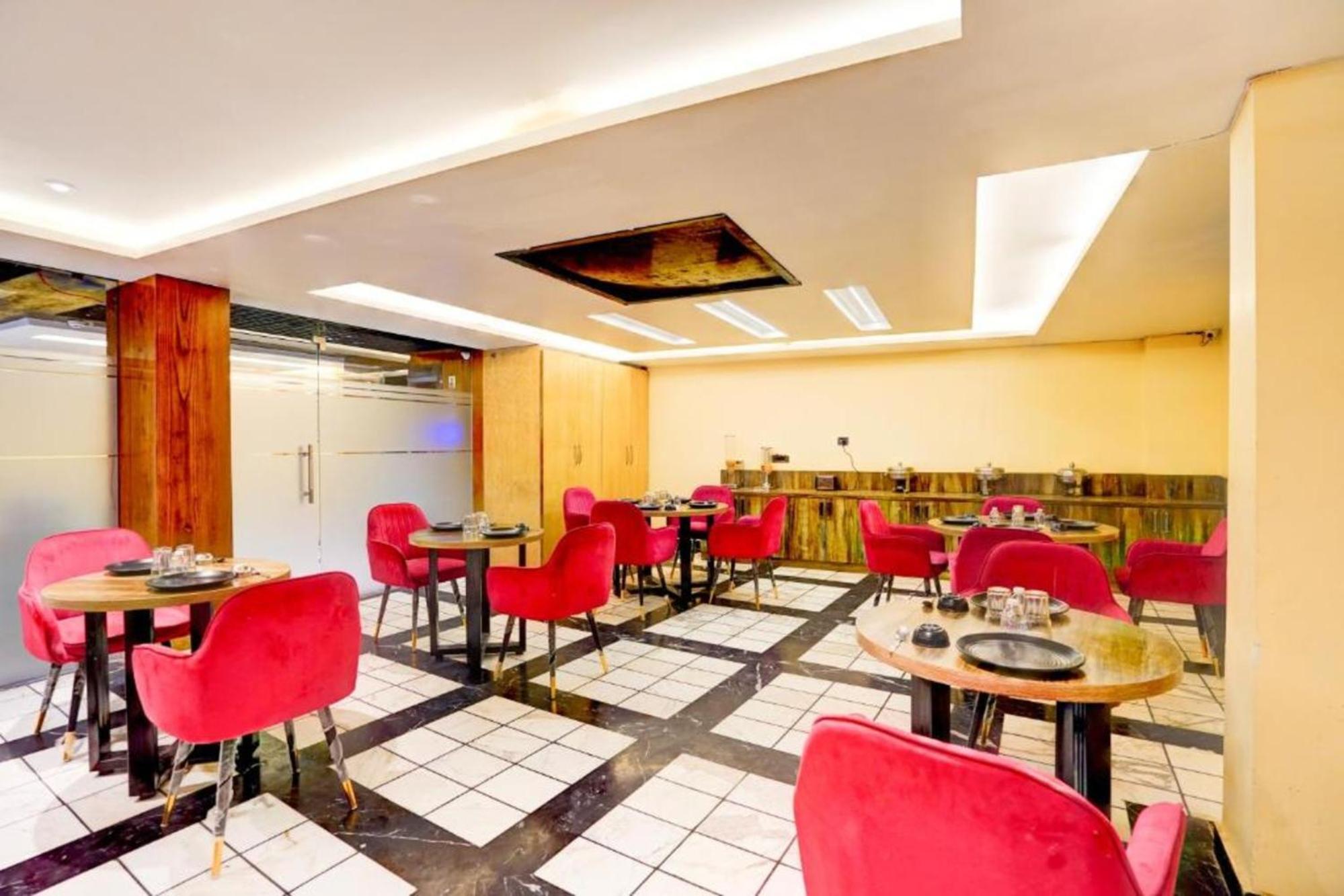 Hotel Nityaa Suites New Delhi Luaran gambar